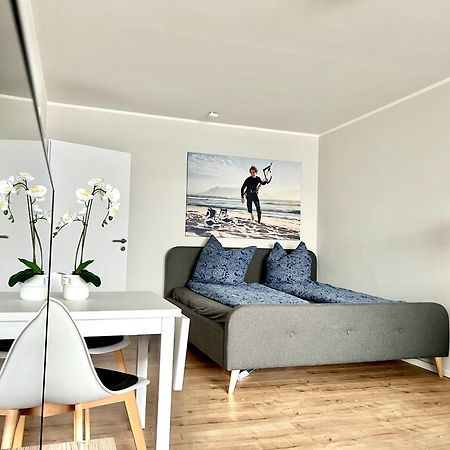 WEITBLICK Apartment - direkt am Park Bremerhaven Bagian luar foto