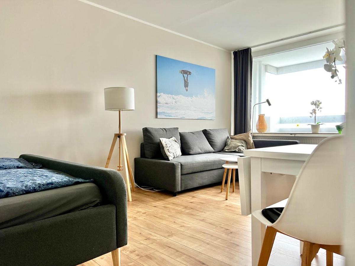 WEITBLICK Apartment - direkt am Park Bremerhaven Bagian luar foto